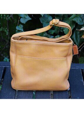 Coach Vintage - Sonoma Pocket Zip Natural Grain Bag 4924 -Marigold - Costa Rica